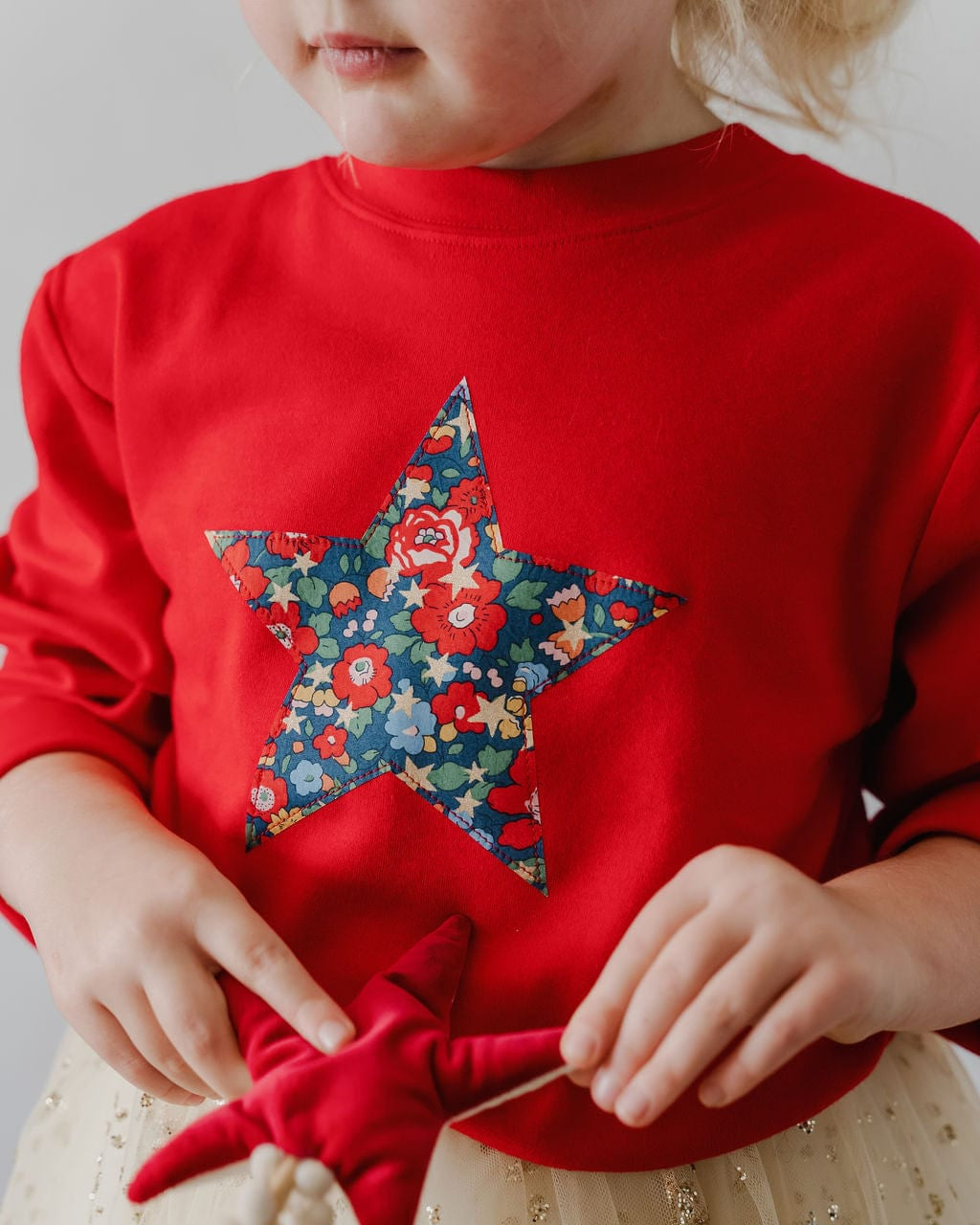Magnificent Stanley Tee READY Red Star T-Shirt in Betsy Star Print